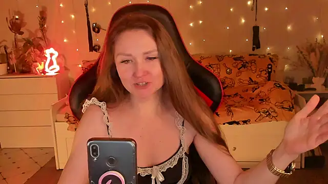 desperatehousewife   online show from 11-08-25, 06:07