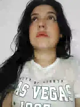 Sophie-hatter online show from 01-04-25, 09:31