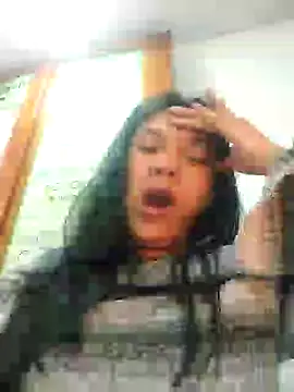 Sophie-hatter online show from 01-10-25, 05:13