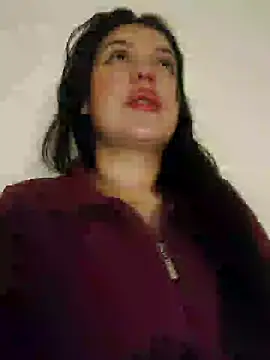 Sophie-hatter online show from 01-26-25, 02:35