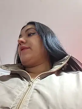 Sophie-hatter online show from 09-12-25, 01:55