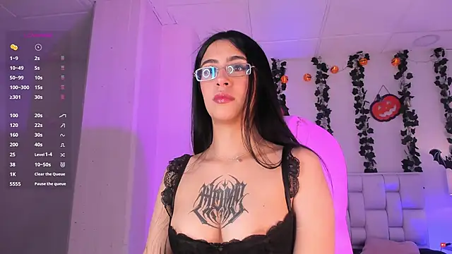 Snapshot of keily_gh1 chatting on 10-17-25, 04:26 keily gh1 online show from 10-17-25, 04:26