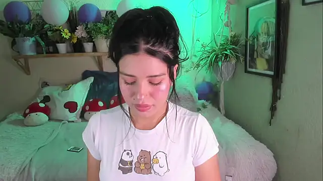 MiaaRose online show from 12-20-25, 06:04