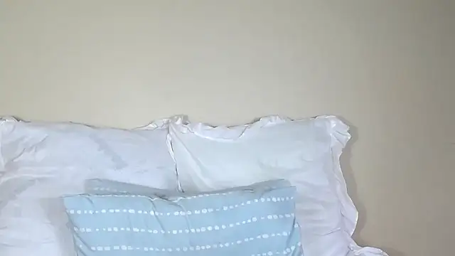 Snapshot of yummydoll97 chatting on 01-26-25, 03:14 yummydoll97 online show from 01-26-25, 03:14