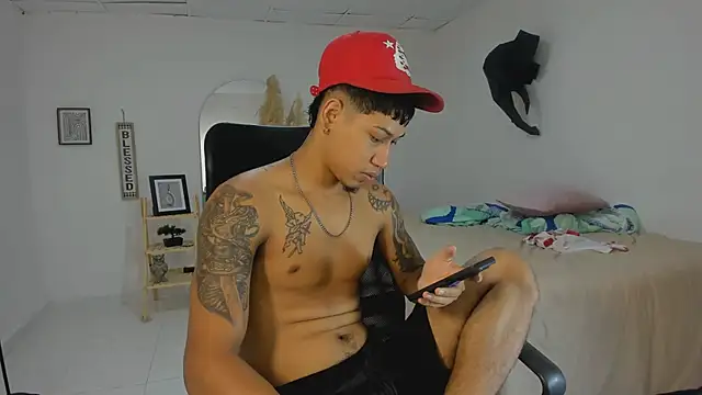 slim master12 online show from 03-01-26, 01:02