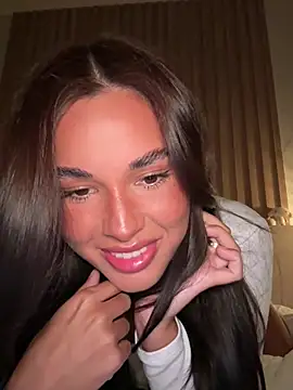 Snapshot of Lizhush_ chatting on 01-14-25, 03:26 Lizhush online show from 01-14-25, 03:26