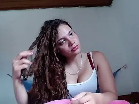 Jeessxxx01 online show from 03-17-26, 08:01