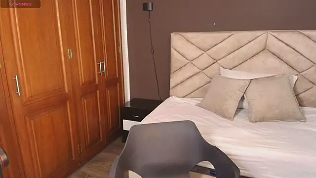 Raquel jones online show from 11-12-25, 11:43