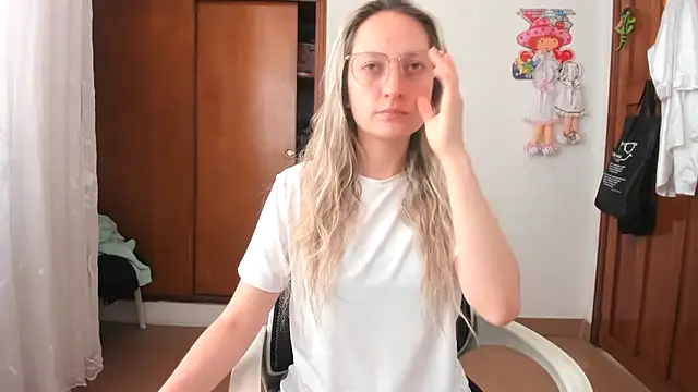 Adele johnsonn1 online show from 10-02-25, 03:52