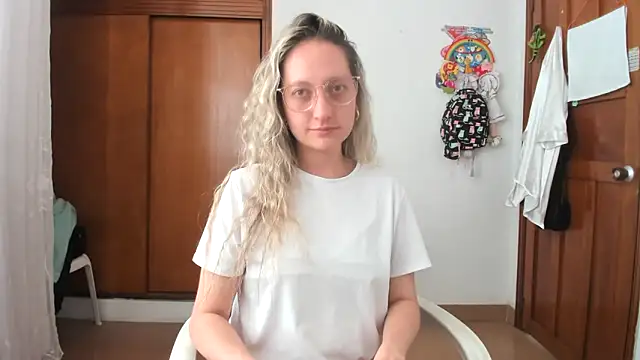 Adele johnsonn1 online show from 10-07-25, 02:36