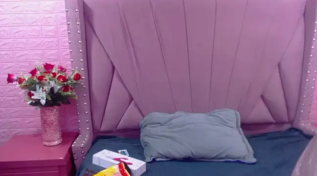 MelodySweett online show from 12-17-24, 02:55