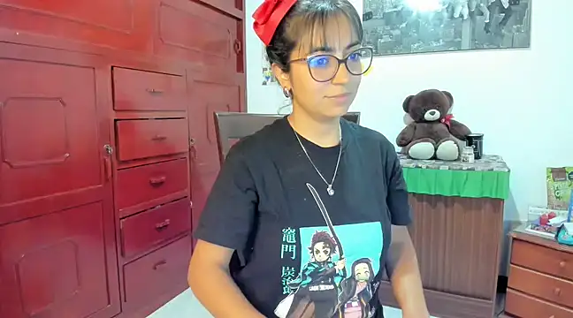 Isabellaa22 1 online show from 01-10-25, 02:57