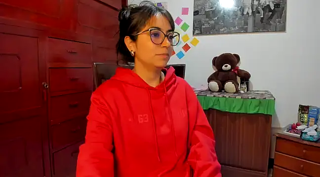 Isabellaa22 1 online show from 01-17-25, 02:18