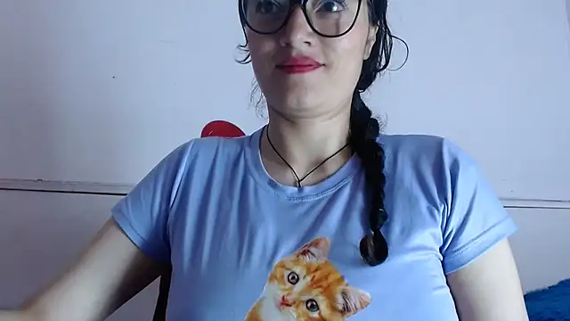 Snapshot of lunazulsj chatting on 03-14-25, 12:29 lunazulsj online show from 03-14-25, 12:29