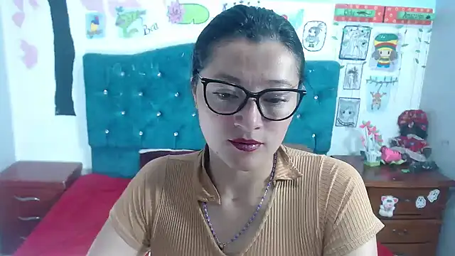 lunazulsj online show from 11-15-25, 02:02