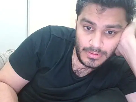 Snapshot of robintoit chatting on 07-09-26, 04:55 robintoit online show from 07-09-26, 04:55