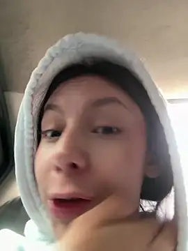 Bonniepark online show from 03-17-25, 12:04