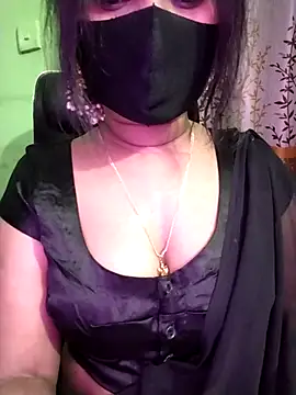 Idhika Paul online show from 12-14-25, 04:34