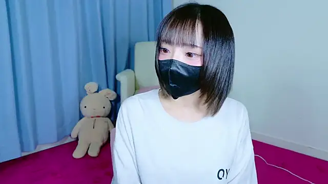 Snapshot of nyakotan chatting on 03-05-25, 12:33 nyakotan online show from 03-05-25, 12:33
