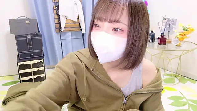 Snapshot of nyakotan chatting on 09-13-25, 11:10 nyakotan online show from 09-13-25, 11:10