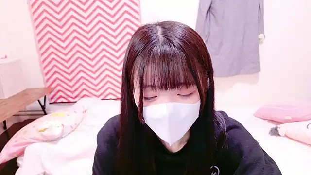 irohani usagi online show from 12-18-24, 11:13