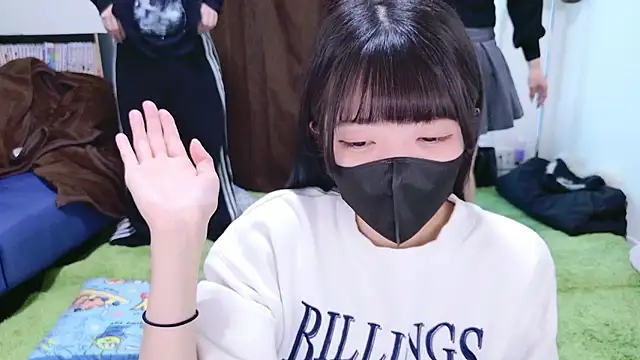 irohani usagi online show from 03-14-26, 02:39