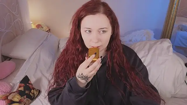 carolina elf online show from 09-12-25, 01:33