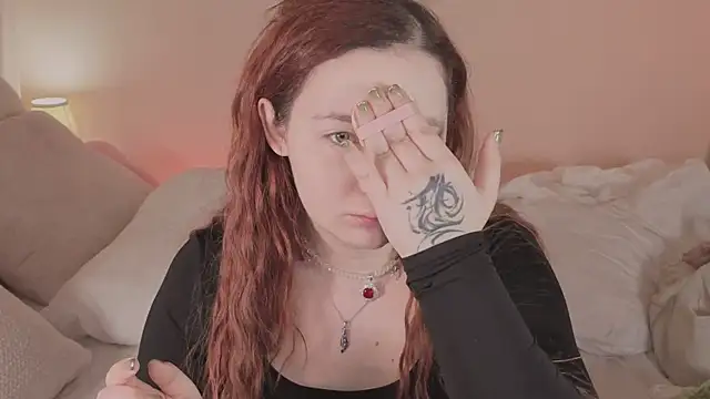 carolina elf online show from 11-14-25, 12:48