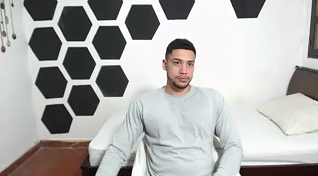 Jhors  Collens online show from 01-21-25, 04:54