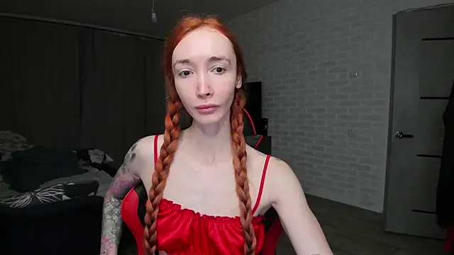 Roxy Silver online show from 11-28-25, 08:44