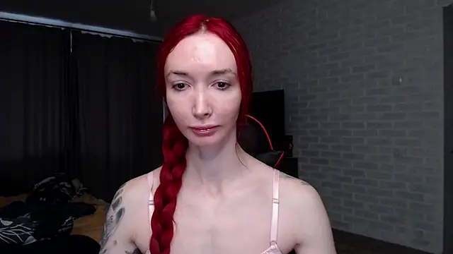 Roxy Silver online show from 04-20-26, 08:39