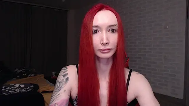 Snapshot of Roxy_Silver chatting on 05-21-26, 07:54 Roxy Silver online show from 05-21-26, 07:54
