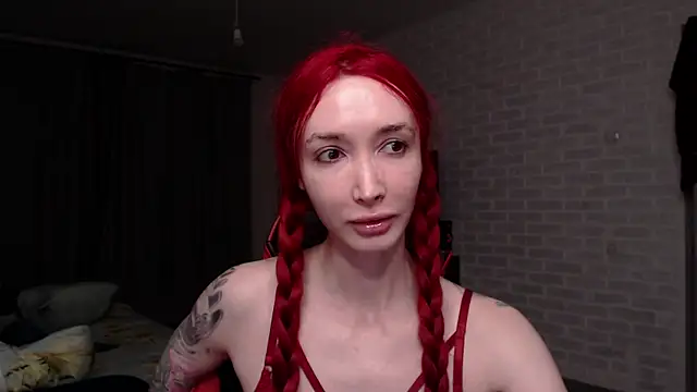 Snapshot of Roxy_Silver chatting on 07-19-26, 08:34 Roxy Silver online show from 07-19-26, 08:34