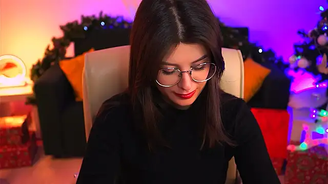 NicoleMun online show from 12-22-24, 11:22