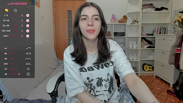 broosnica1 online show from 04-12-26, 07:35