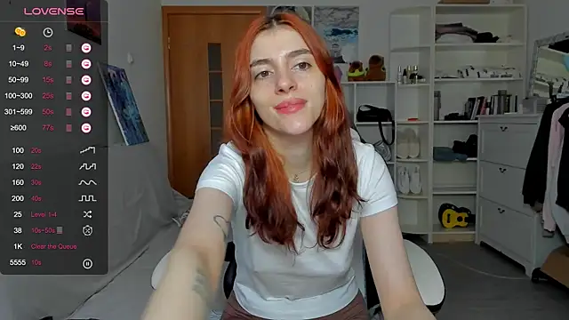 broosnica1 online show from 07-06-26, 06:43