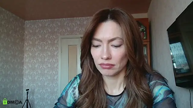 alicia spicy online show from 10-22-25, 04:57