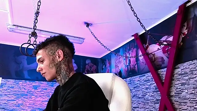 Stuart Boy  online show from 09-22-25, 03:19
