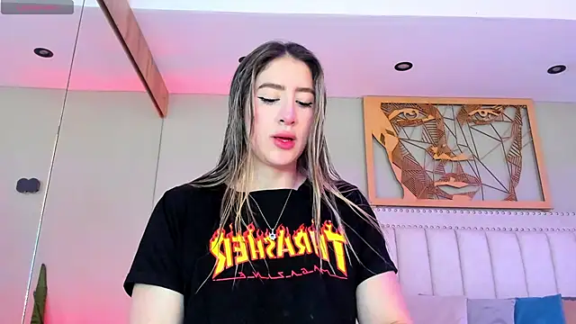  AlejaCruz  online show from 03-05-26, 04:58