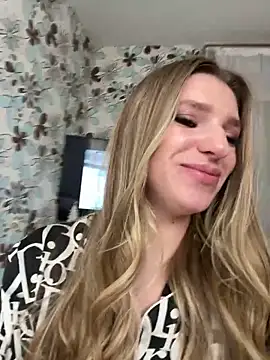 adel secret online show from 02-06-26, 09:18