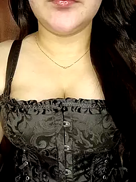 Snapshot of AK---47 chatting on 12-23-24, 04:17 AK---47 online show from 12-23-24, 04:17