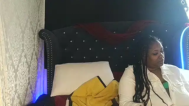 Snapshot of msyvette1970@xh chatting on 12-06-24, 04:06 msyvette1970xh online show from 12-06-24, 04:06