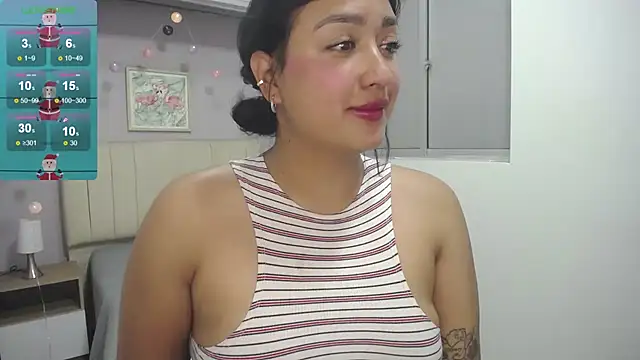 Snapshot of ema_saenz chatting on 12-20-24, 08:55 ema saenz online show from 12-20-24, 08:55
