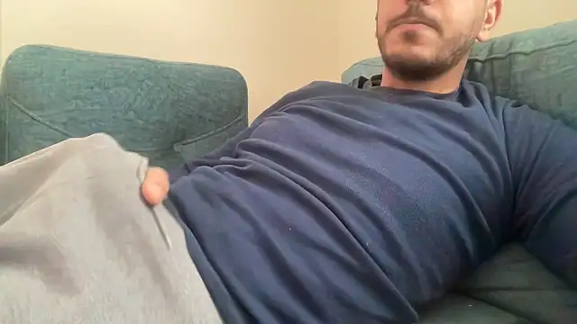 Snapshot of Mooka69 chatting on 03-11-25, 07:04 Mooka69 online show from 03-11-25, 07:04