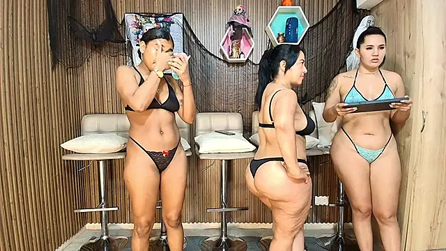 canelasquirt online show from 10-14-25, 11:11