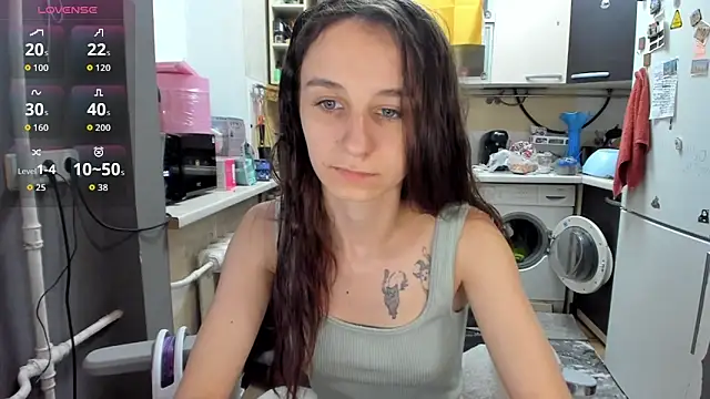  Nika Kik online show from 06-19-26, 04:44