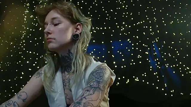 Littlespacemouse online show from 05-17-26, 02:02