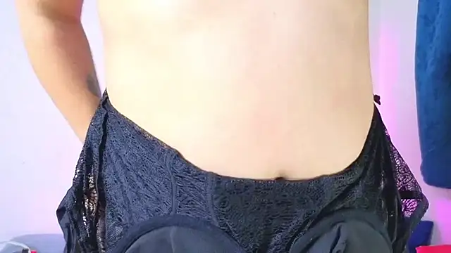 nahomi sweett online show from 05-16-26, 10:36
