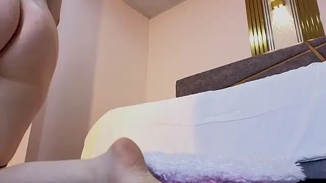 Emmaa Blonde online show from 03-03-25, 05:39