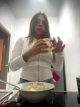 Sashabunny online show from 10-14-25, 07:25